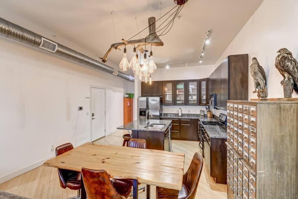 Lovely 2-Bedroom Unit In Springfield Eksteriør billede